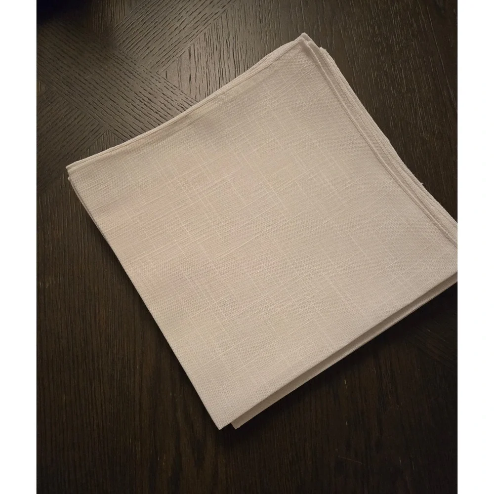Set of 8‎ Vintage White Napkins Approx. 19